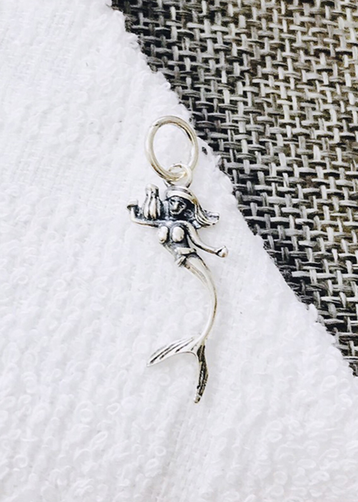 Combo 2 cái charm bạc hình nàng tiên cá treo - Ngọc Quý Gemstones