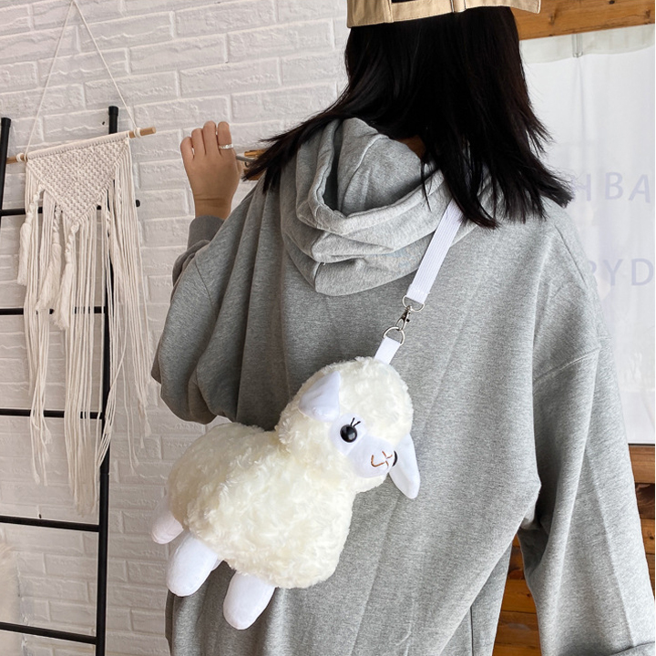 Túi đeo chéo hình cừu siêu dễ thương - TN034