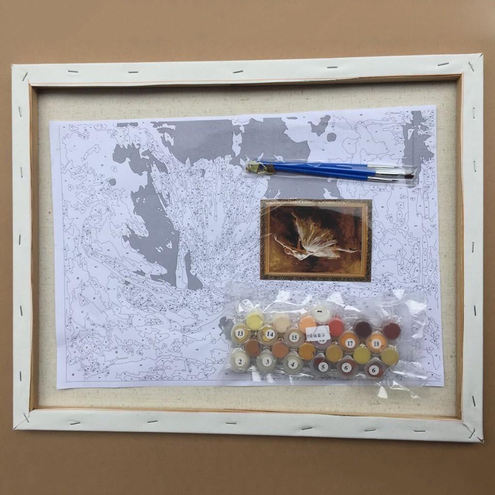 Bộ dụng cụ vẽ tranh sơn dầu theo mẫu họa tiết chim đại bàng bắt mắt