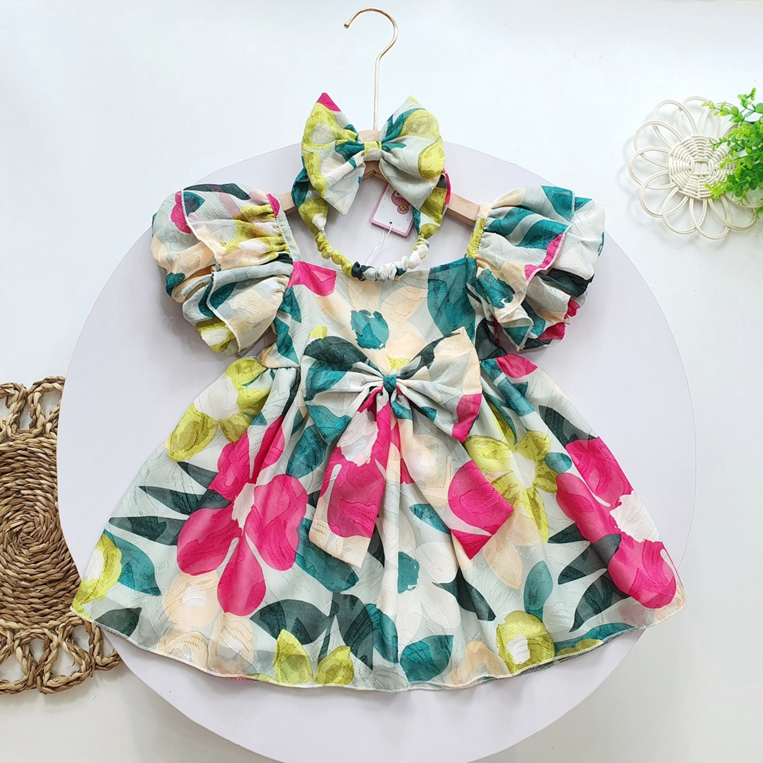 Váy Mẹ - Bé Tơ Lụa Hoa Xanh Bé Gái 4 Đến 28kg, Đầm Bé Gái Chất Tơ Lụa Nổi 2 Lớp