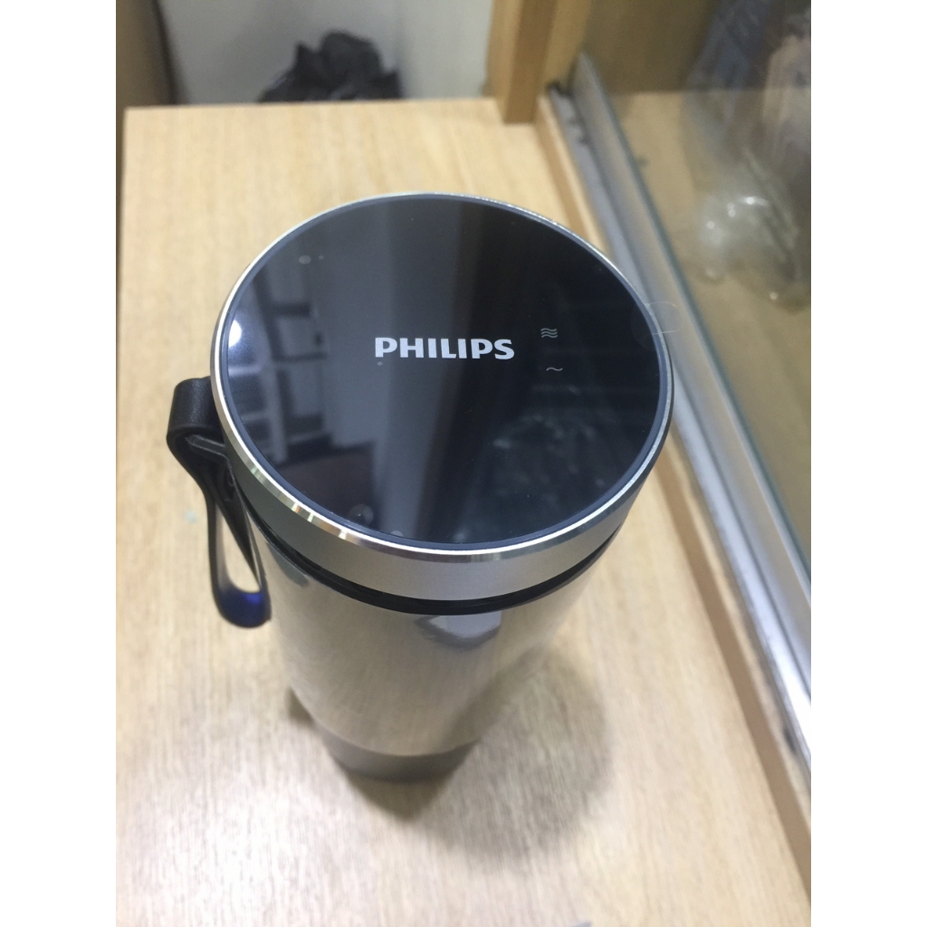 Máy khử mùi lọc không khí than hoạt tính xe ô tô cao cấp Philips GP5612