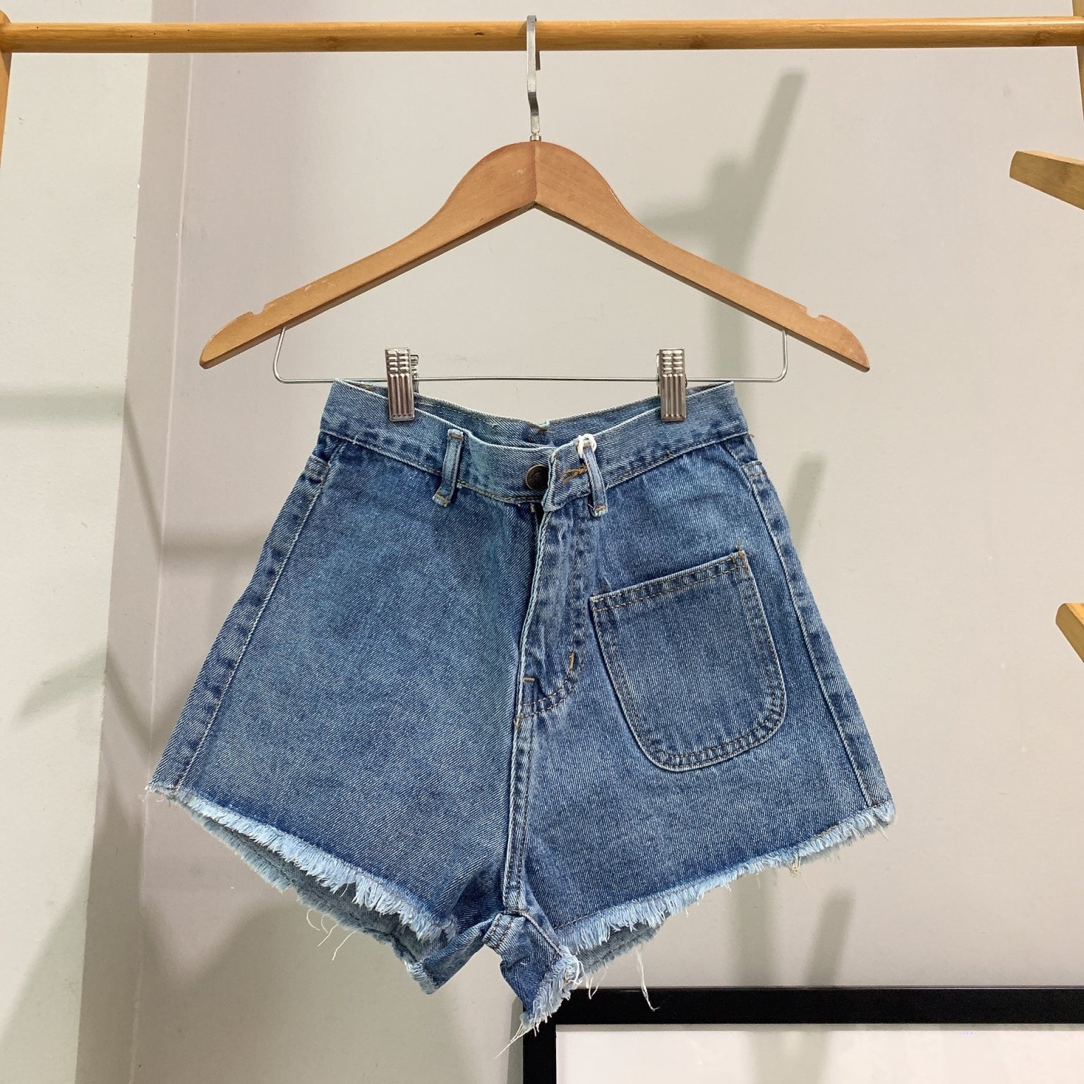 Quần short nữ chất jean cotton lưng cao M01 Julido, thời trangg trẻ trung một màu họa tiết bông hoa co dãn nhẹ có 3 kích thước