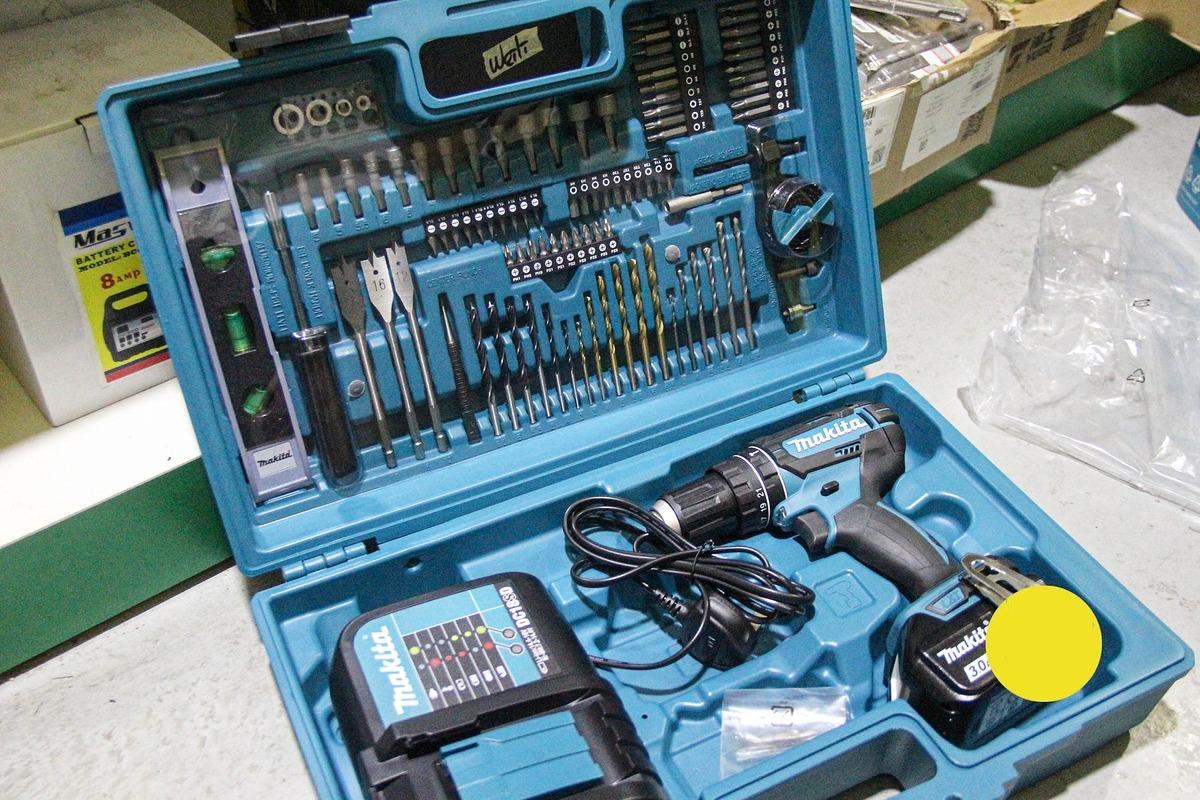 MÁY KHOAN BÚA, VẶN VÍT DÙNG PIN 18V MAKITA DHP482SFX6- HÀNG CHÍNH HÃNG
