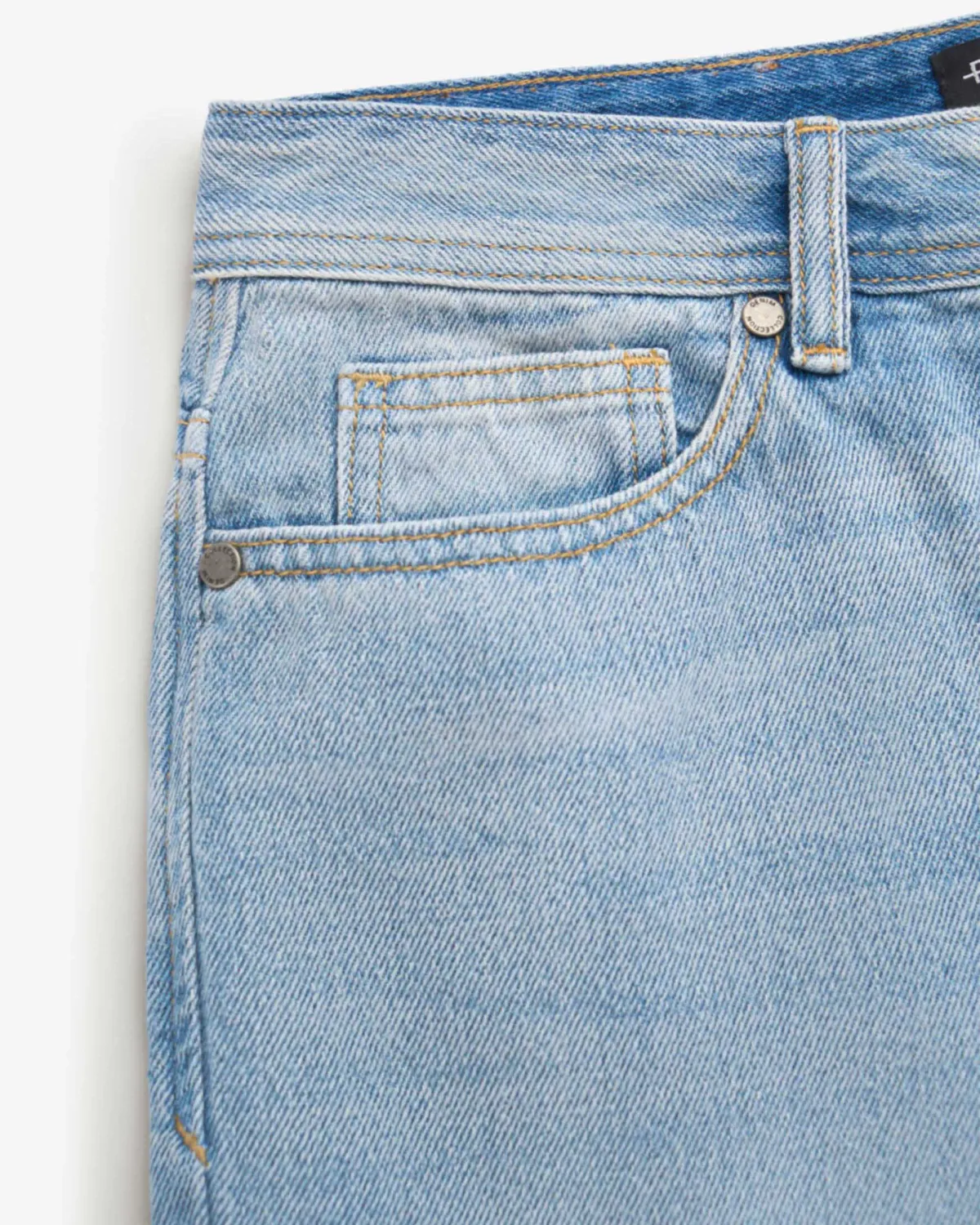 Quần short denim nam / Quần short jeans màu xanh nhạt Form Straight - ROUTINE 10F24DPS002 | ROUTINE CÀ MAU