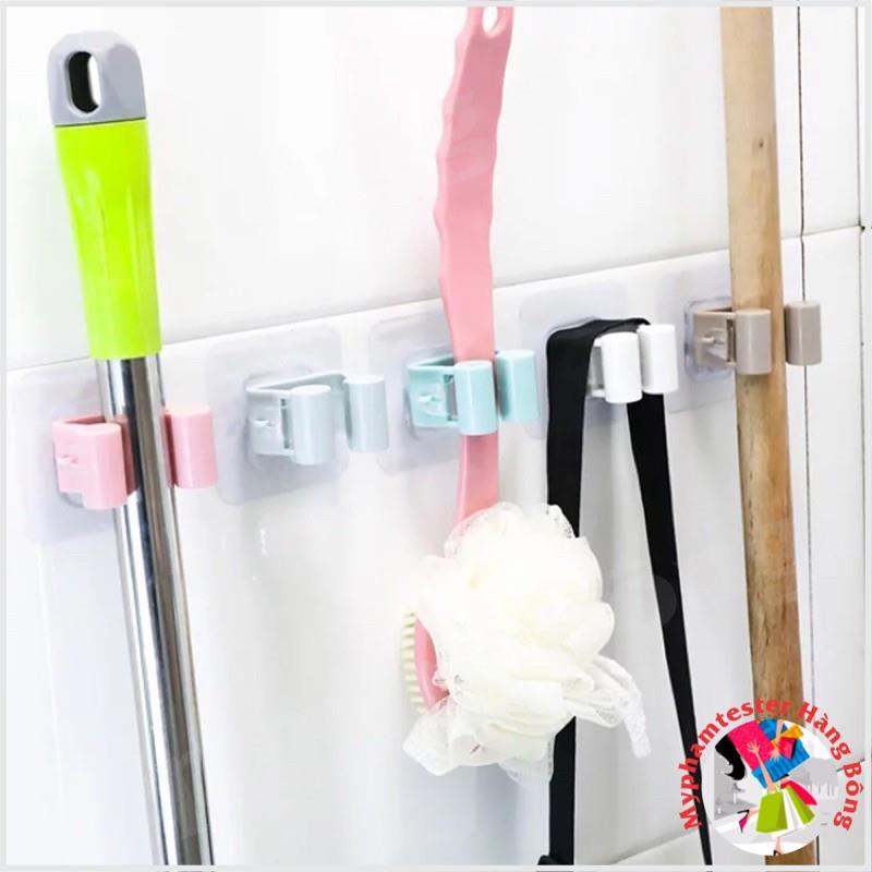 Móc treo chổi nhựa dán cường lực