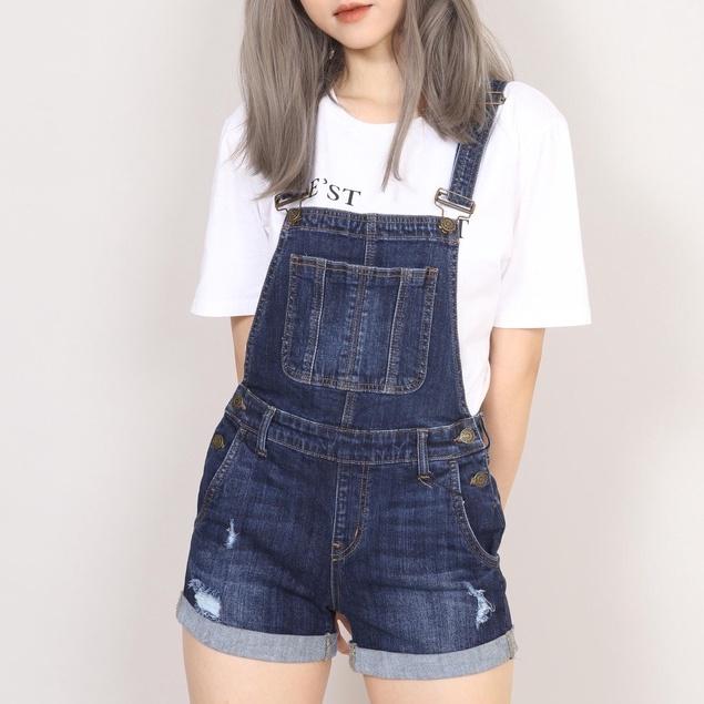 Quần Yếm bò Nữ basic Rách sọc ở túi dáng short CT JEANS