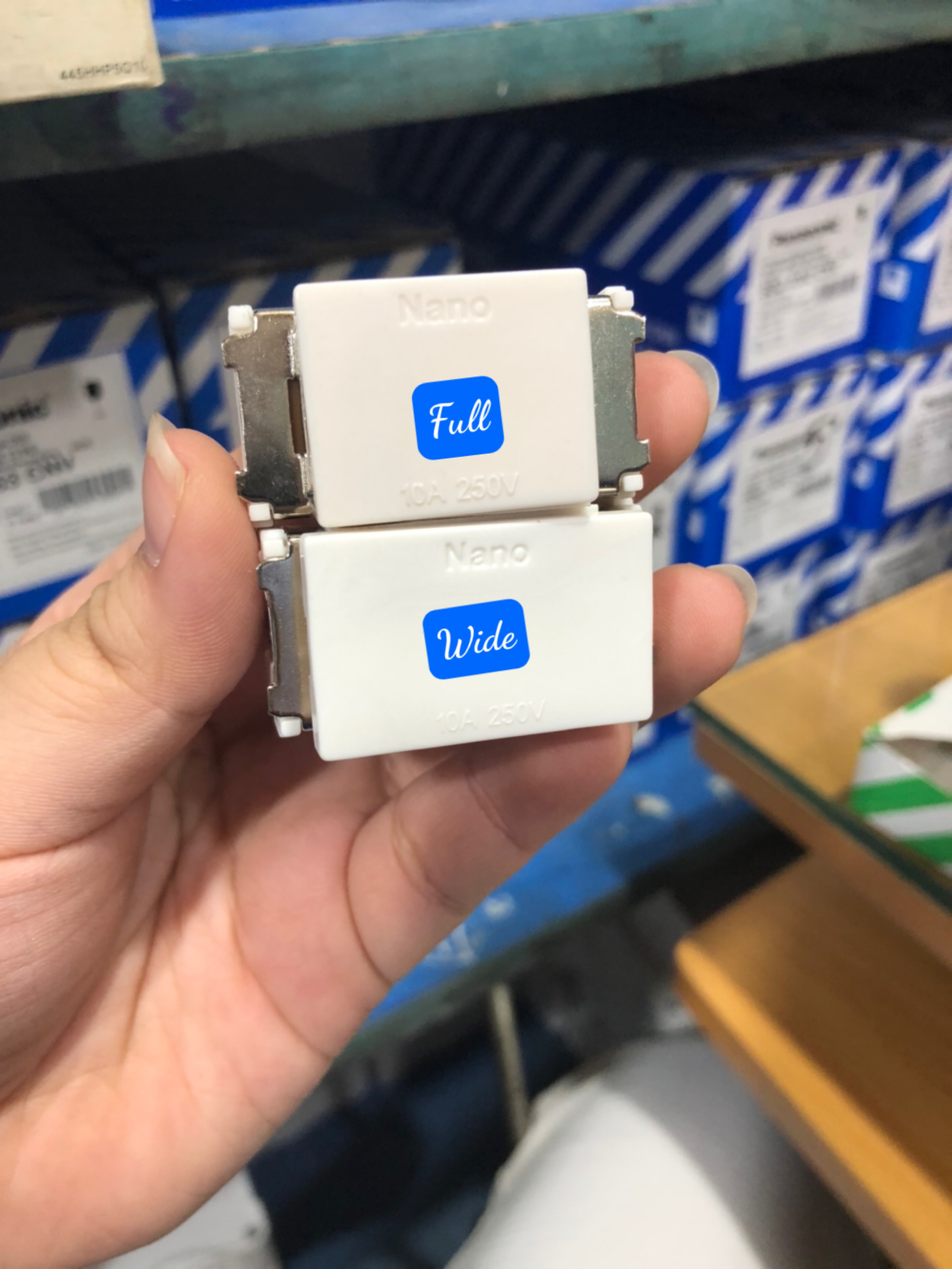 Cầu chì Nano FF102W dùng cho mặt thiết bị Panasonic (dòng Wide-Full) - Hàng chính hãng