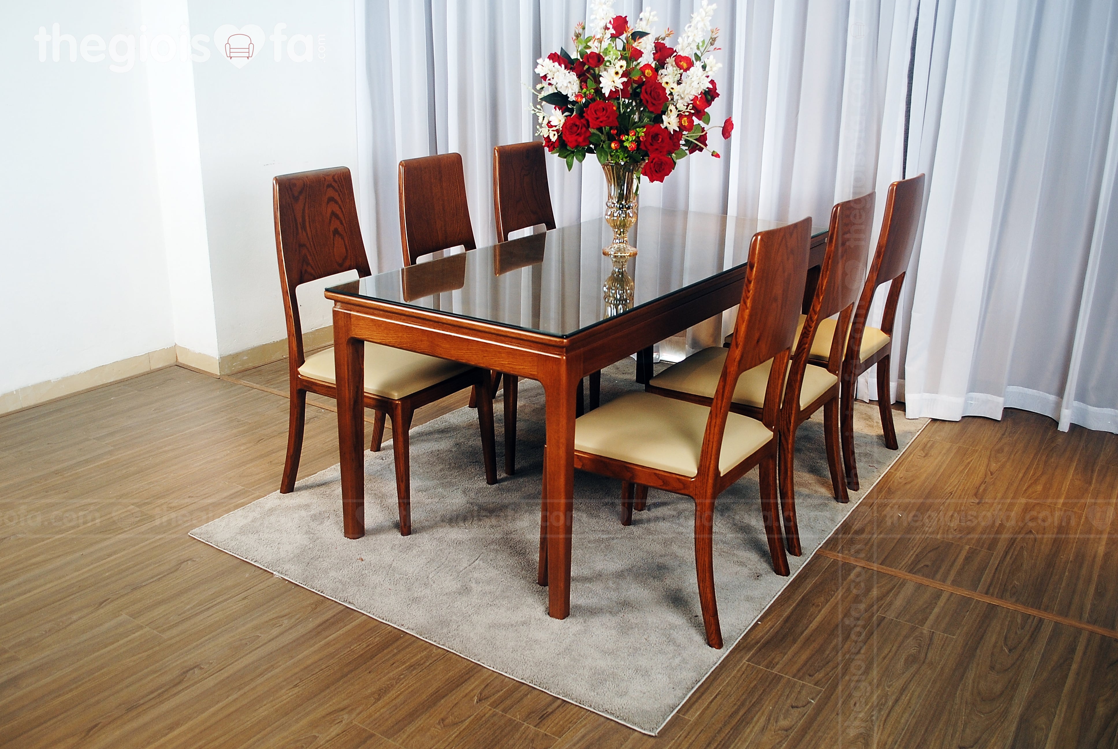 Bộ bàn ăn 6 ghế gỗ Sồi Greenwood – mặt kính cao cấp