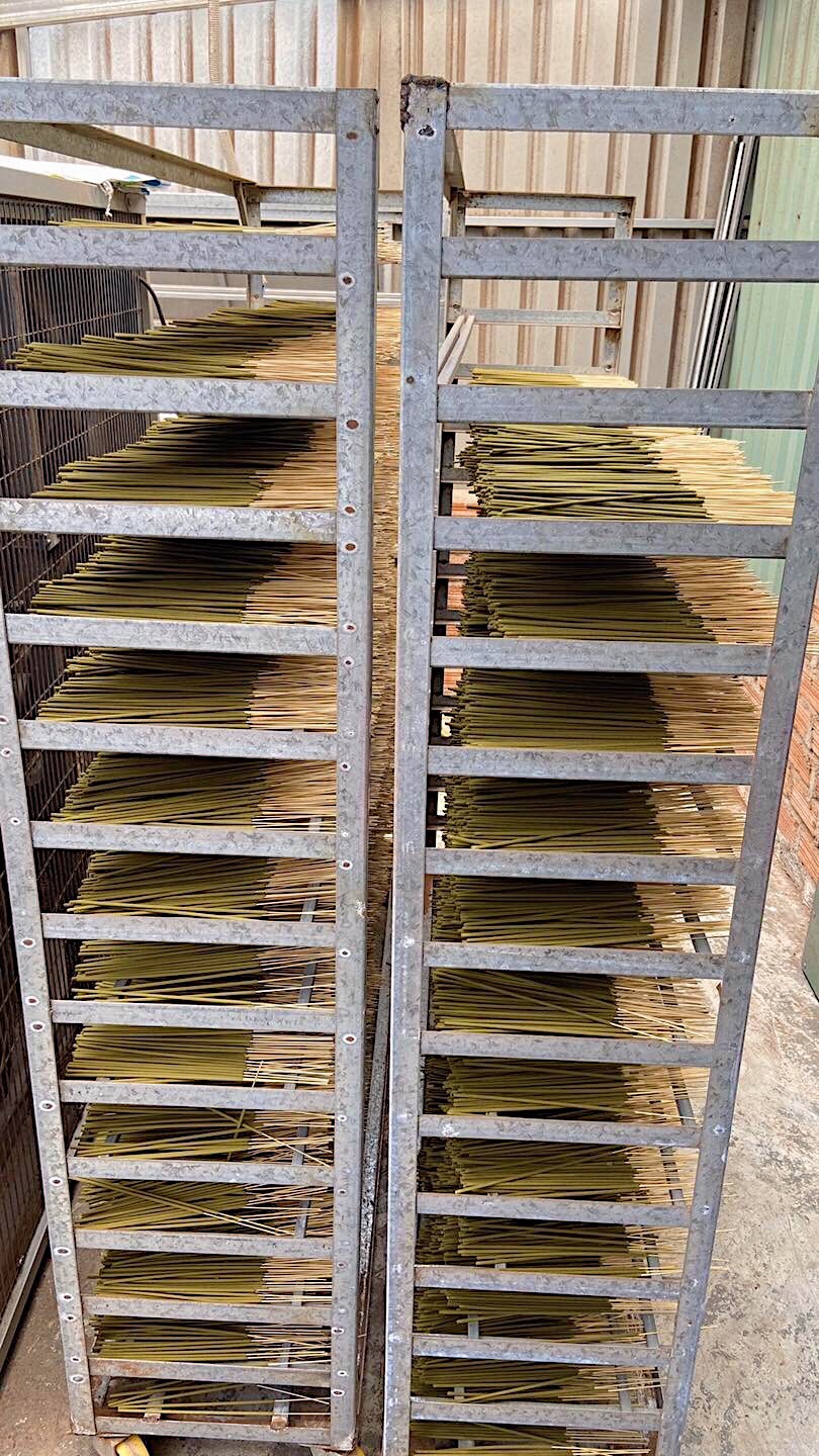 Set 50cây nhang Thảo Mộc và nhang Khuynh Diệp Dương Minh nhang sạch 100% thành phần tự nhiên