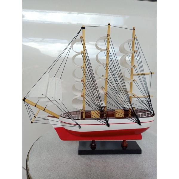 Mô hình thuyền phong thủy - Thuyền gỗ Le Blem dài 28cm -35cm - Buồm vải trắng -