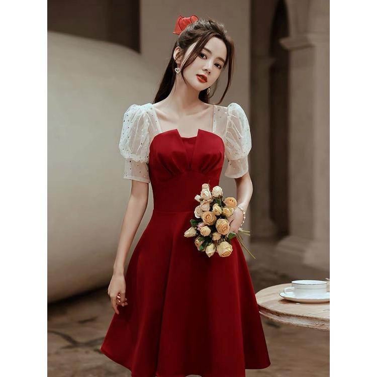 Đầm xoè tiểu thư xếp ly ngực phối tay lưới kim sa