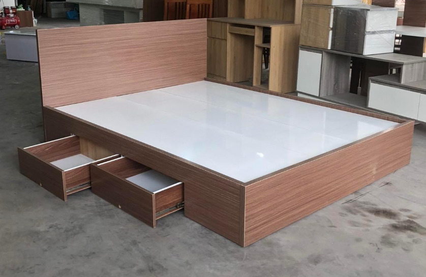 Giường gỗ công nghiệp đầu giường bọc nệm Juno Sofa