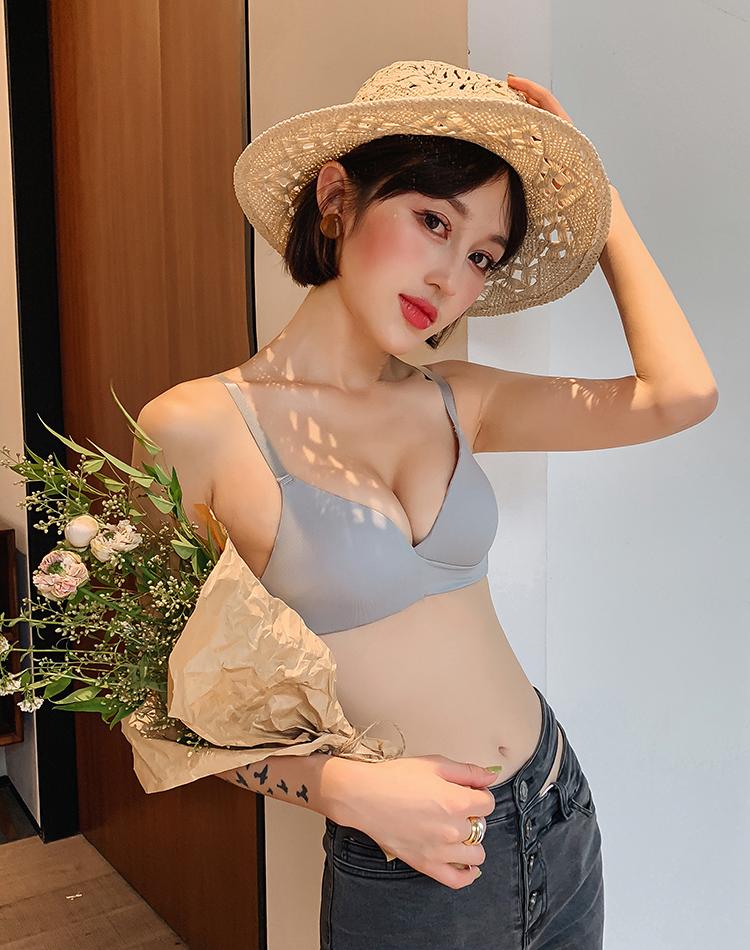 Áo lót vải mềm trơn ko gọng đắp chéo