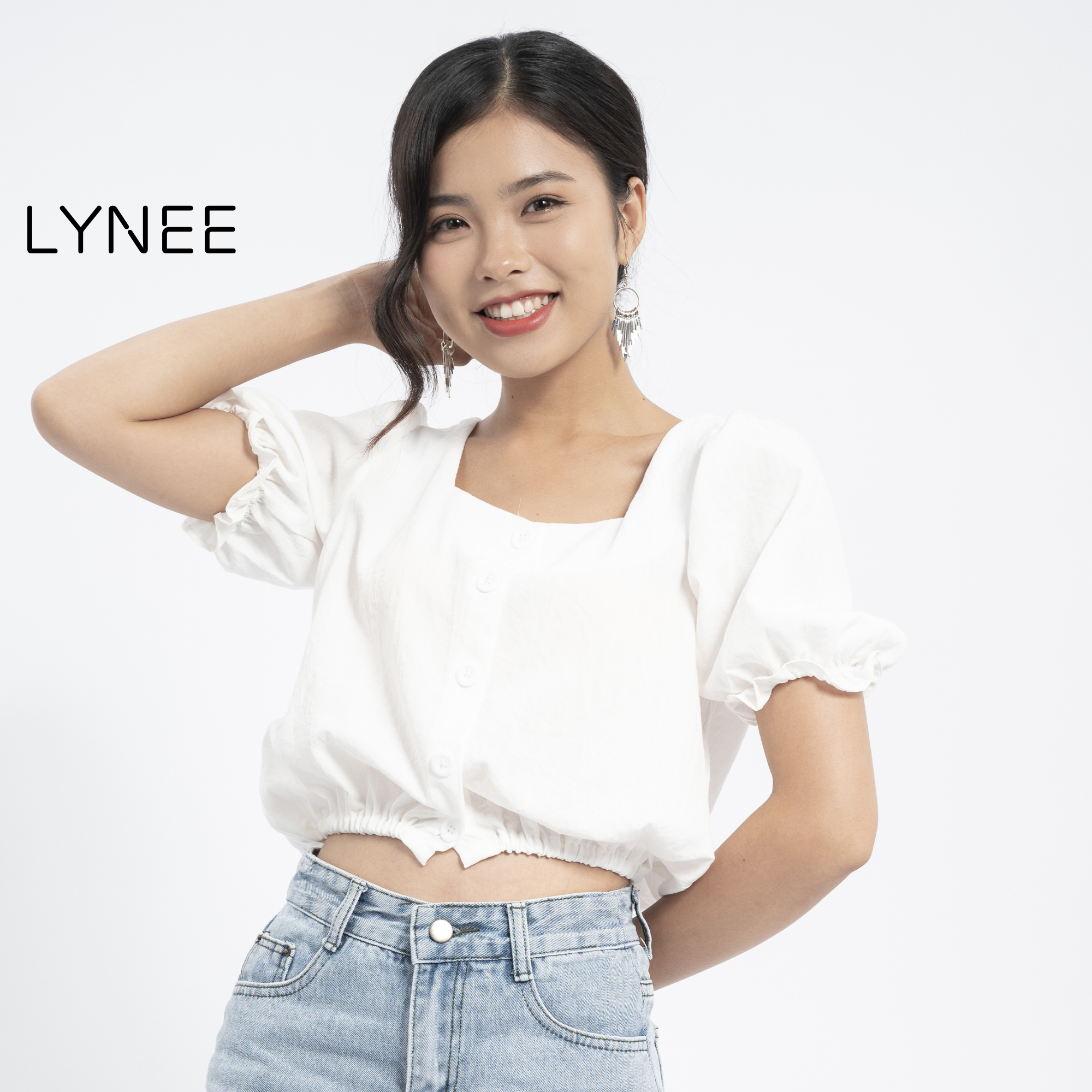 Áo croptop cổ vuông nữ tay bồng LYNEE áo kiểu nữ croptop vải linen mềm mát xinh dịu dàng đáng yêu - CT01