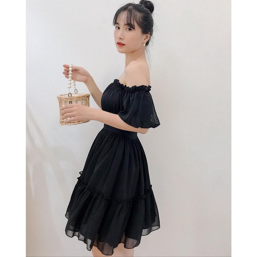 KIOBI - Đầm Iris ống form ôm dáng xòe, tay bí phồng đính rời bo thun trễ vai, có lót, vải voan tơ IC đen - KID2152D