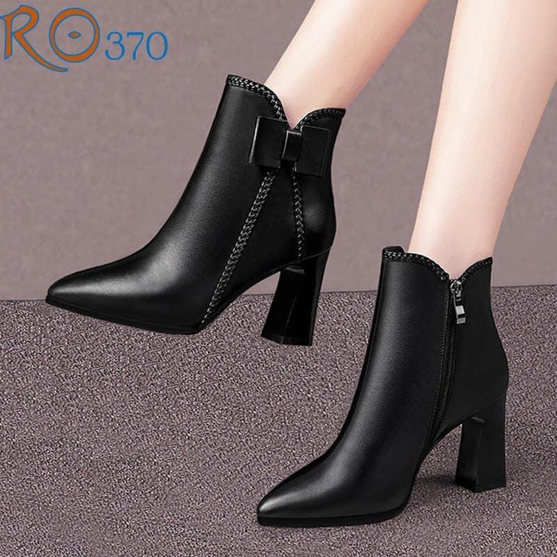 Boot thời trang nữ da lì đính nơ cao cấp ROSATA RO370 - Đen, Đỏ - HÀNG VIỆT NAM - BKSTORE