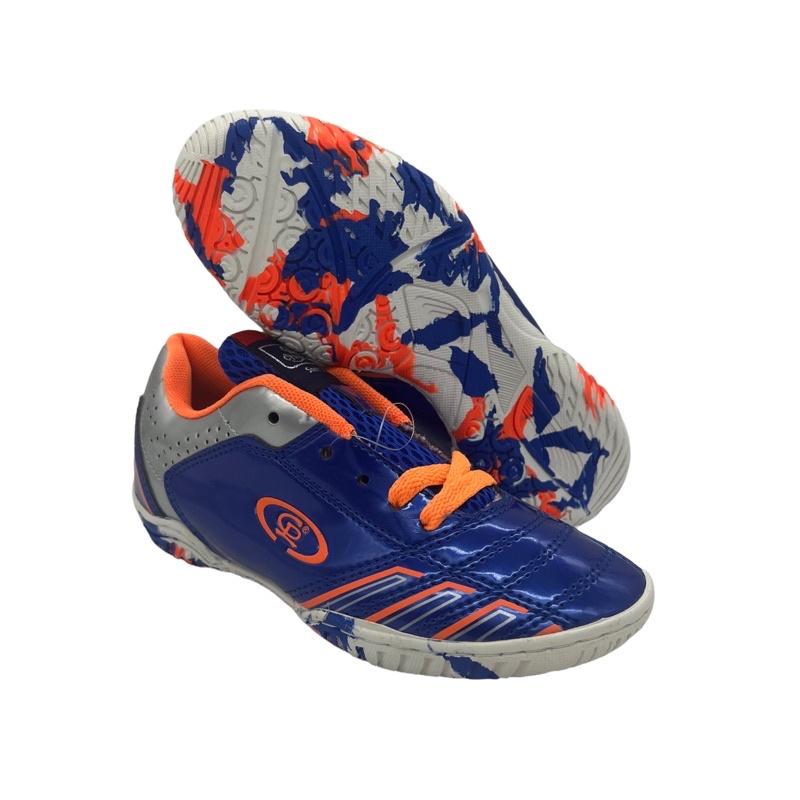 Xả Hàng Giầy Đá Banh Futsal Đế Ic Đá Bóng Trong Nhà Chơi Bóng Sân Đất Giá Siêu Rẻ - Màu Xanh Biển - Size 36