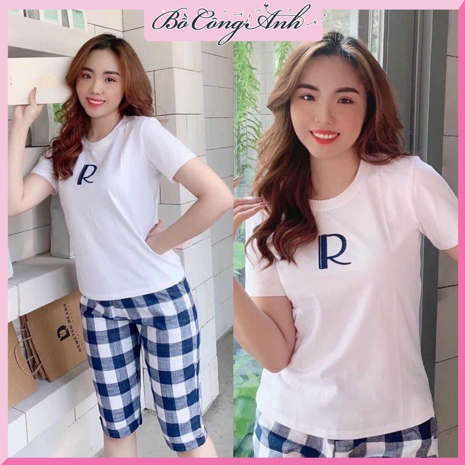 Đồ bộ nữ quần lửng caro áo trơn thiêu logo, bộ mặc nhà chất liệu cotton thoáng mát