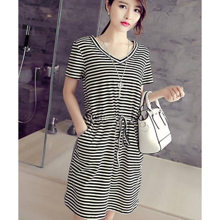 GIÁ XƯỞNG - Đầm sọc ngang thắt nơ