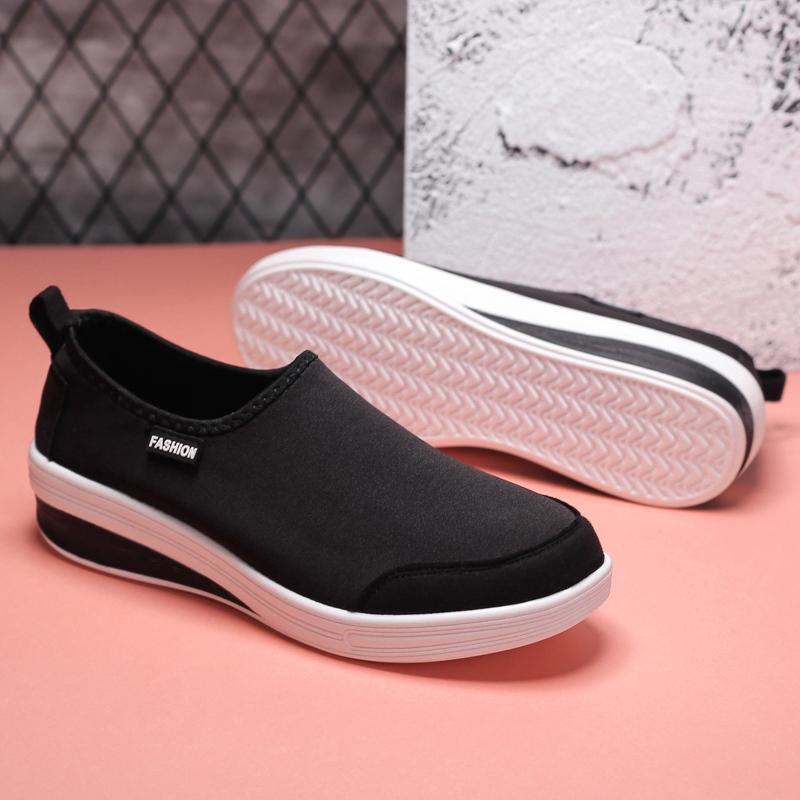 Omengi 2020 Fashion women outdoor soft breathable running sneakers casual sport shoes