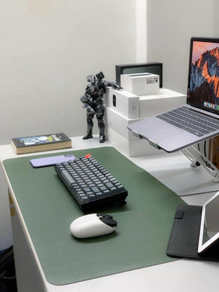 Miếng lót chuột, bàn di chuột khổ lớn kiêm deskpad thảm trải bàn làm việc chống nước hai mặt - Hàng chính hãng