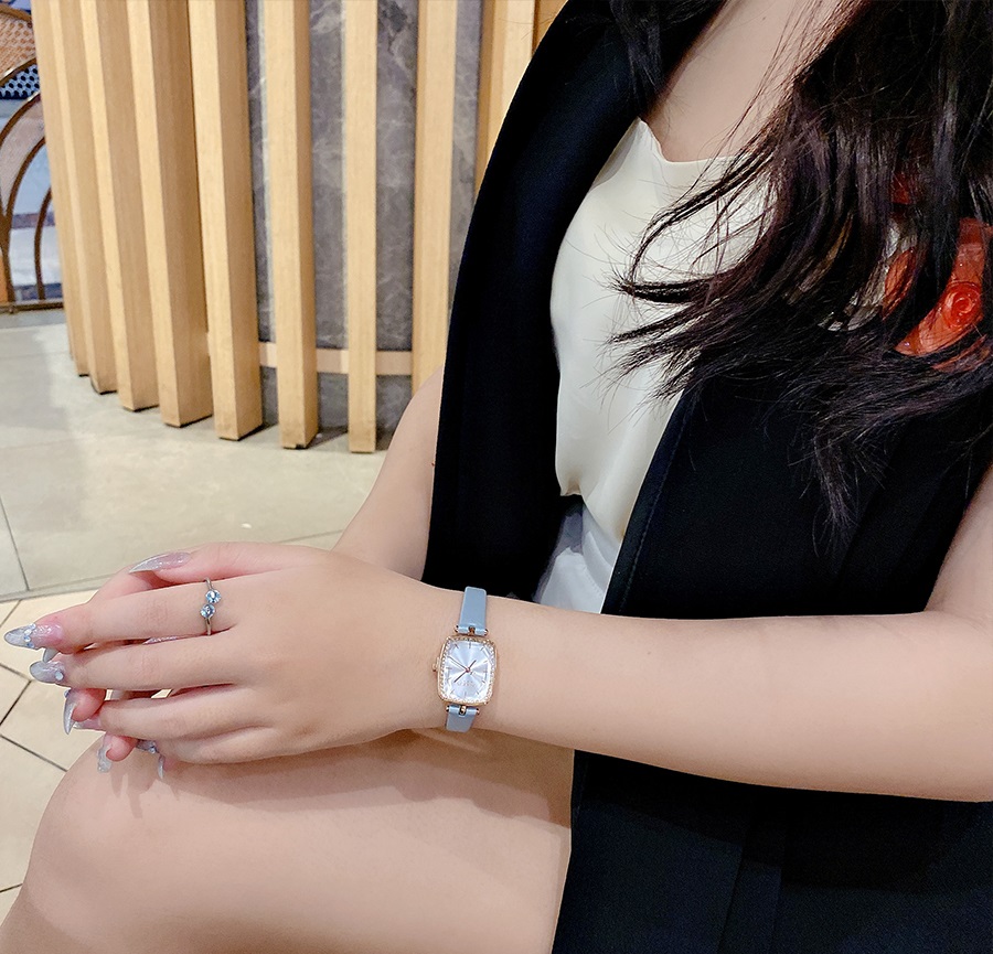 Đồng hồ nữ Julius Hàn Quốc JA-1341 dây da