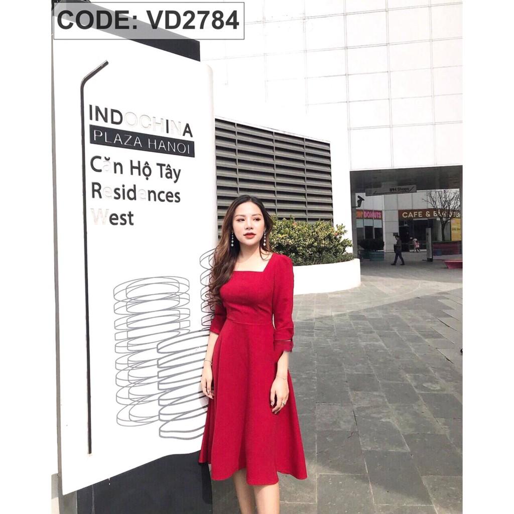 Đầm Xòe Màu Đỏ Tay Lỡ Cổ Vuông mã VD2784140