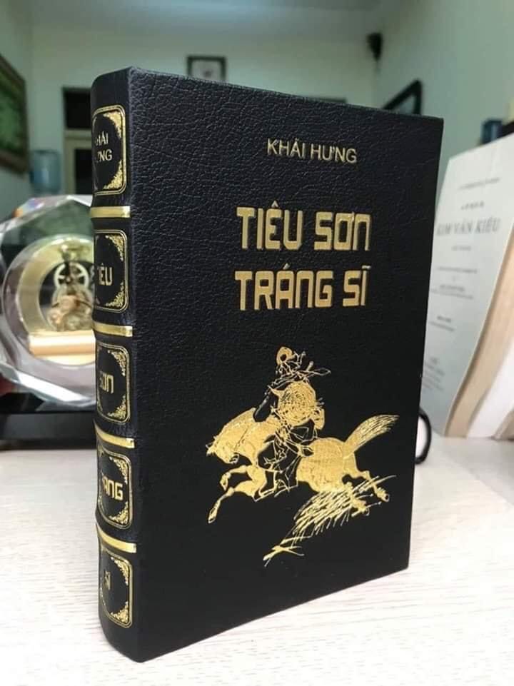 TIÊU SƠN TRÁNG SĨ - KHÁI HƯNG (BẢN BÌA DA)