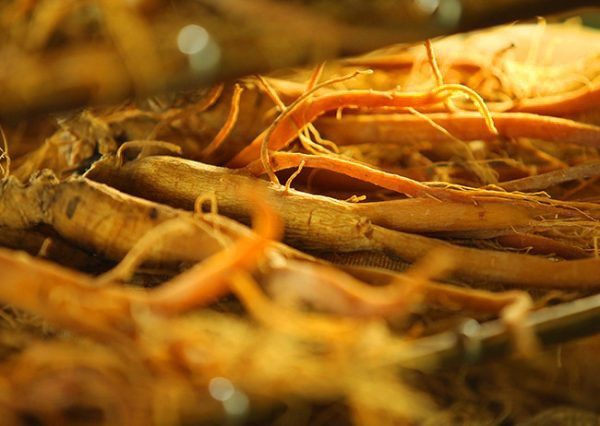 Nước Cốt Hồng Sâm - Hộp 2 chai x 750 ml 1