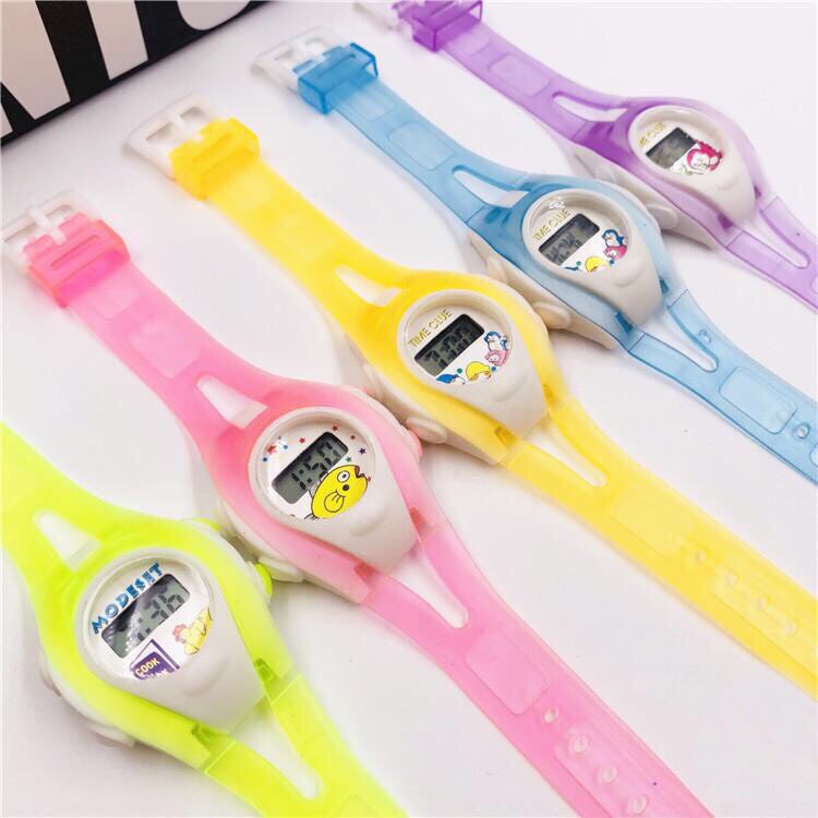 Đồng hồ điện tử trẻ em TIME Clue hoạt hình lte1,dây silicon,hiển thị ngày tháng,thiết kế xinh sắn phù hợp cho trẻ.