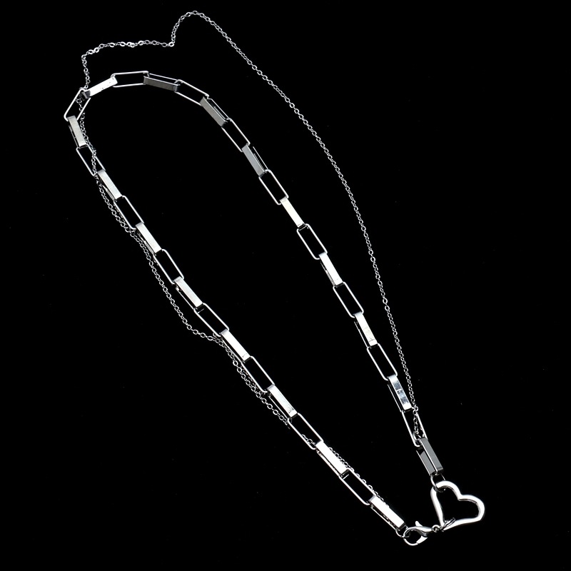 Vòng cổ choker nữ trái tim có sợi