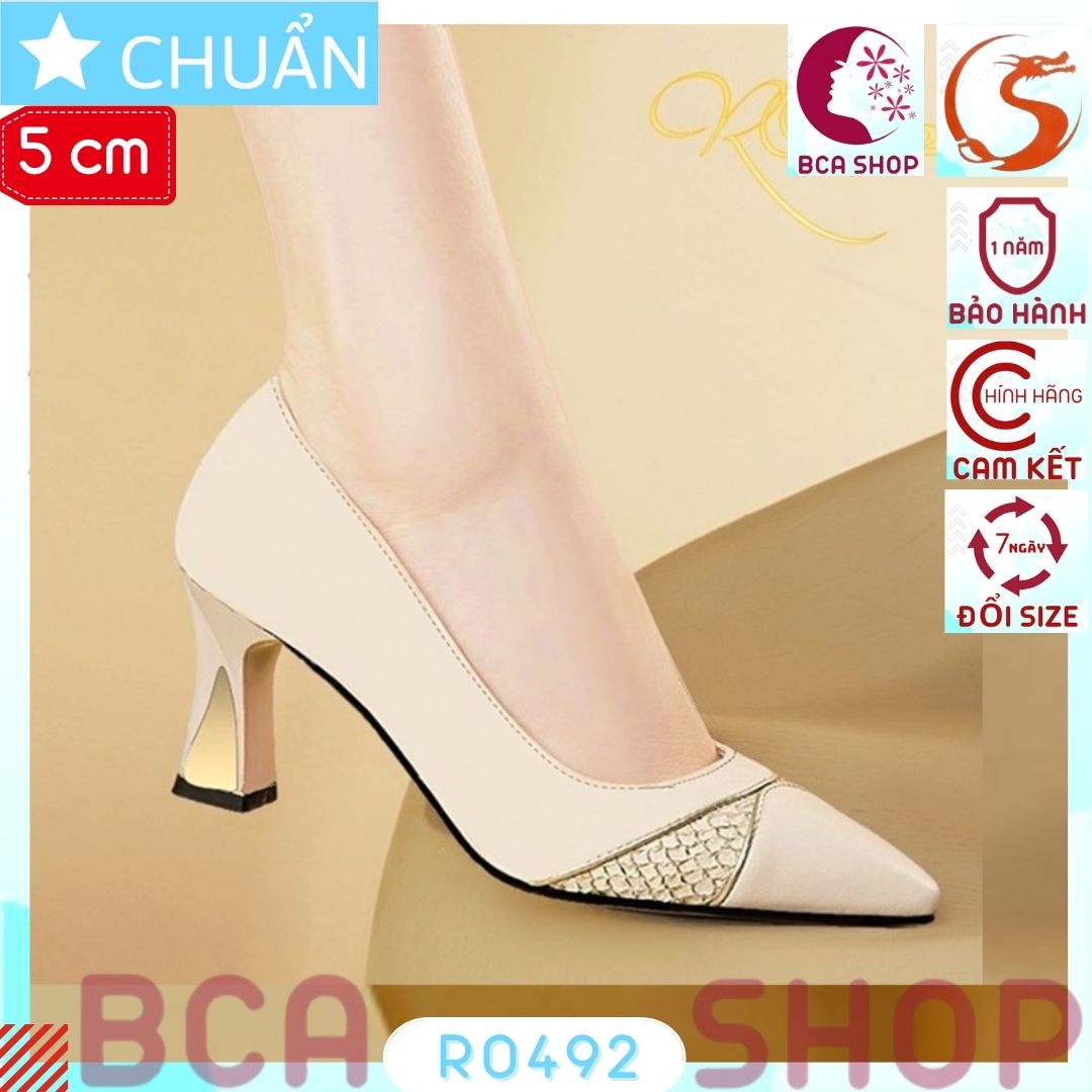 Giày cao gót nữ bít mũi 5p RO492 ROSATA tại BCASHOP kiểu dáng công sở sang chảnh và đẳng cấp - màu trắng kem