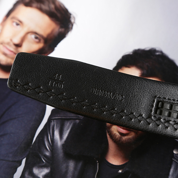 Thắt lưng nam bằng da thật mặt khóa tự động chống xước, nguyên hộp bảo hành 24 tháng