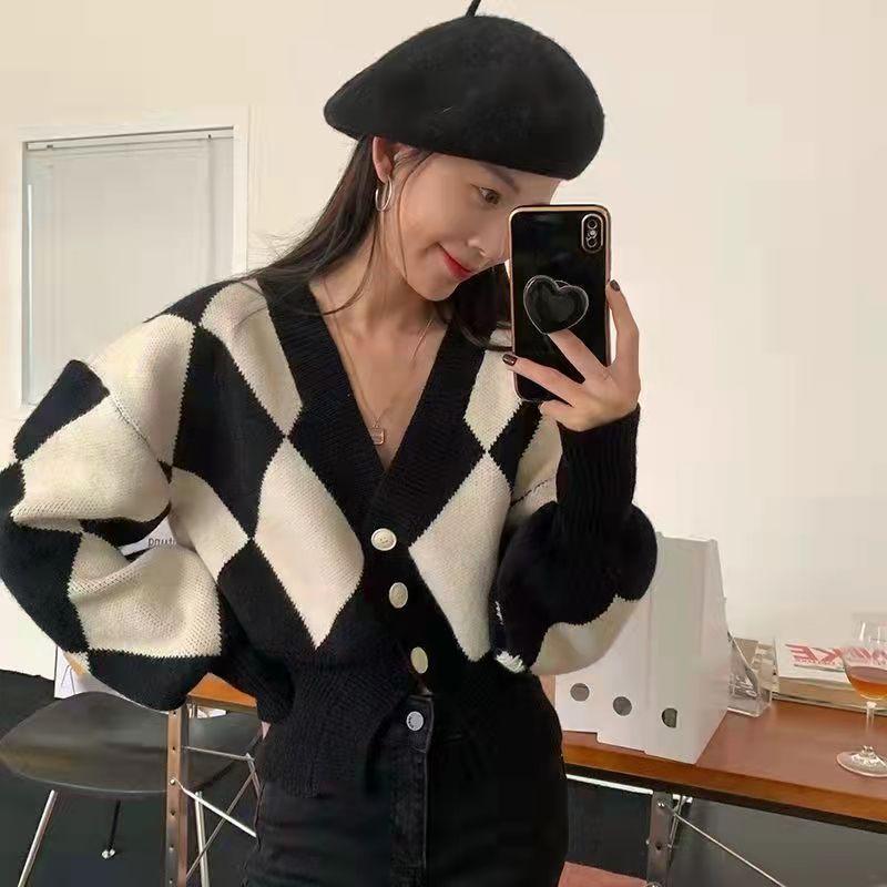 Hình ảnh Áo len dệt kim cardigan dáng ngắn nhỏ Hadu shop