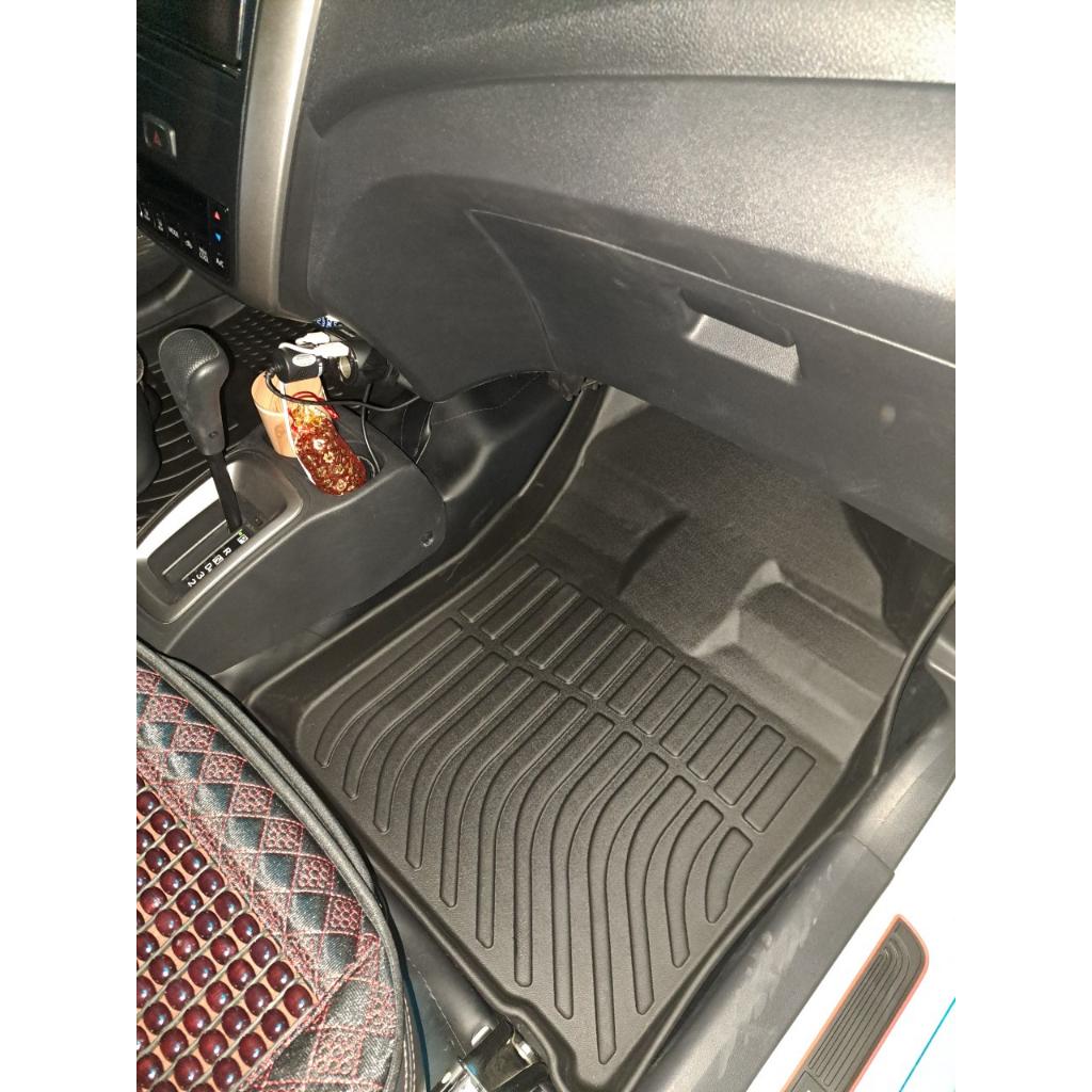 Wigo-Thảm lót sàn xe ô tô Toyota Wigo 2017-2020 Nhãn hiệu Macsim chất liệu nhựa TPE màu đen hàng loại 2