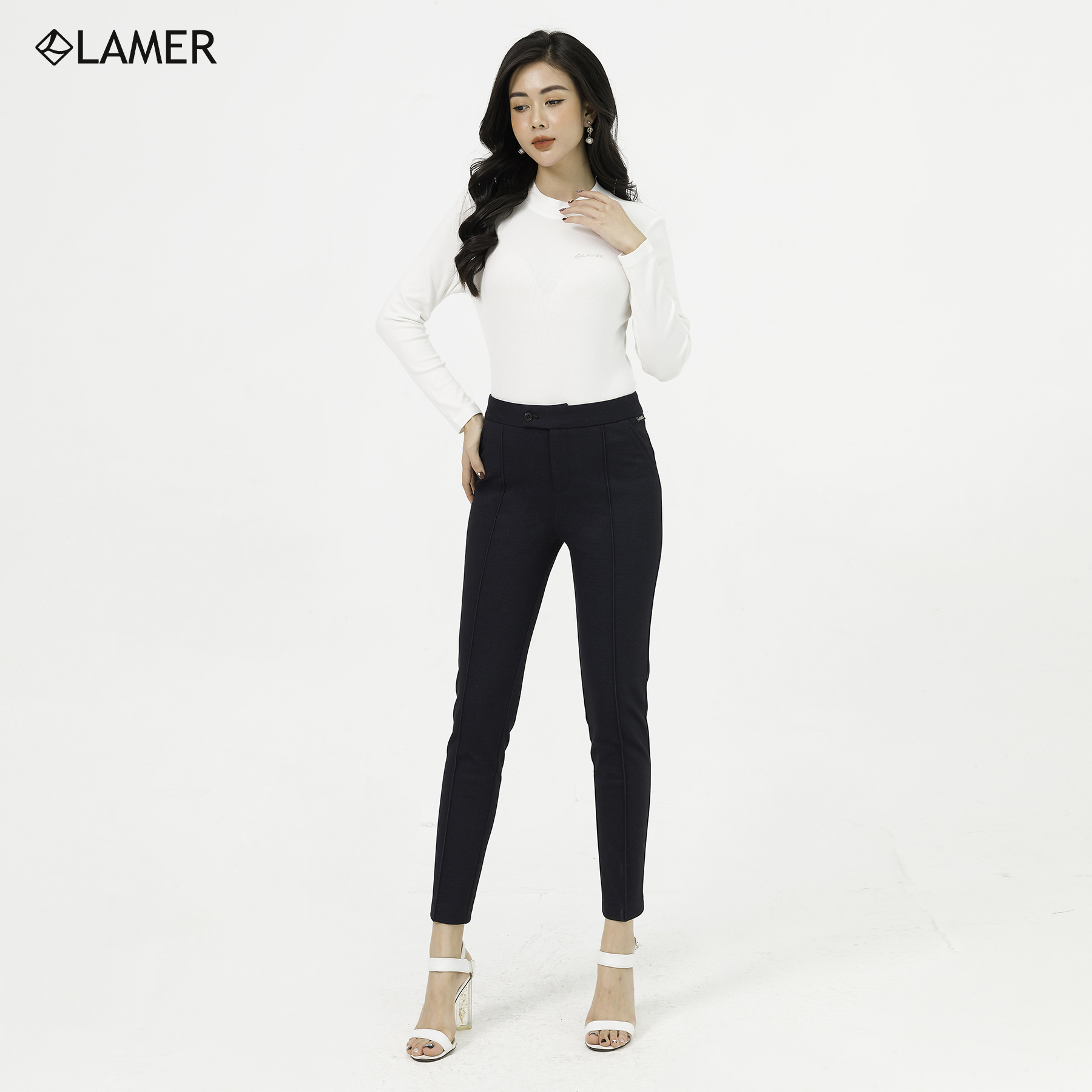 Quần tregging túi chéo LAMER L64K20Q025