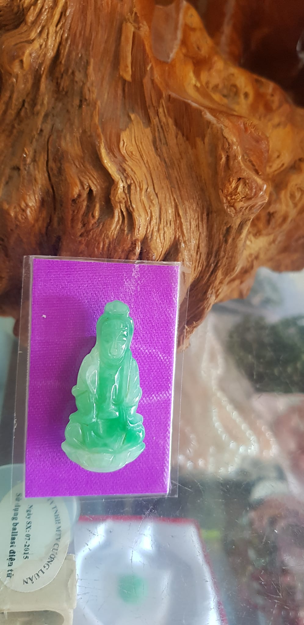 Mặt dây chuyền Nữ Phật Quan Âm Ngồi đẹp đá ngọc cẩm thạch tự nhiên đẹp size nhỏ Nữ size nhỏ Cao 39mm x N18mm x S4mm Màu xanh lý trắng mượt mà bóng đẹp các Chị về bọc vàng đeo đẹp ạ