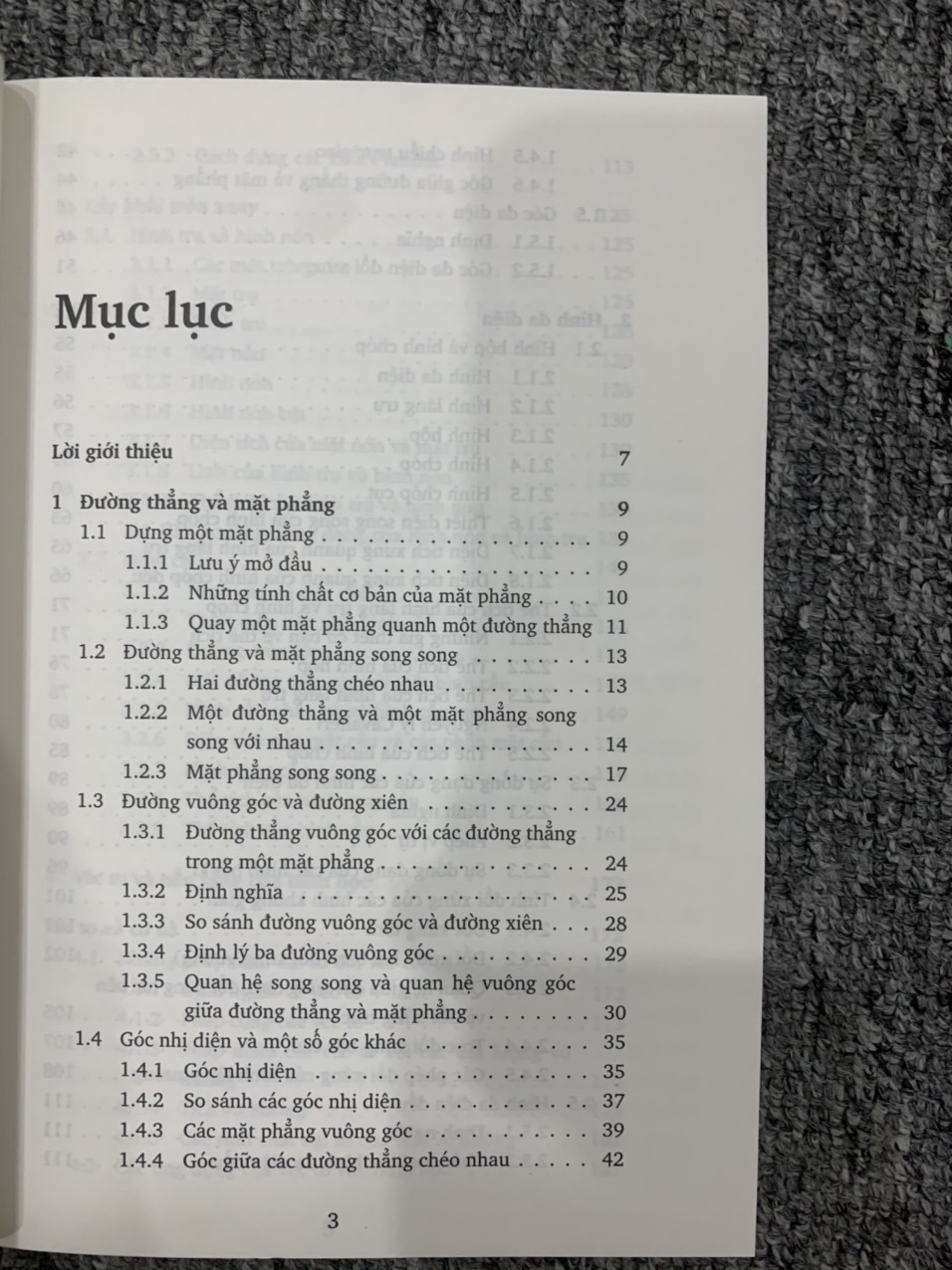 Sách - Hình học không gian