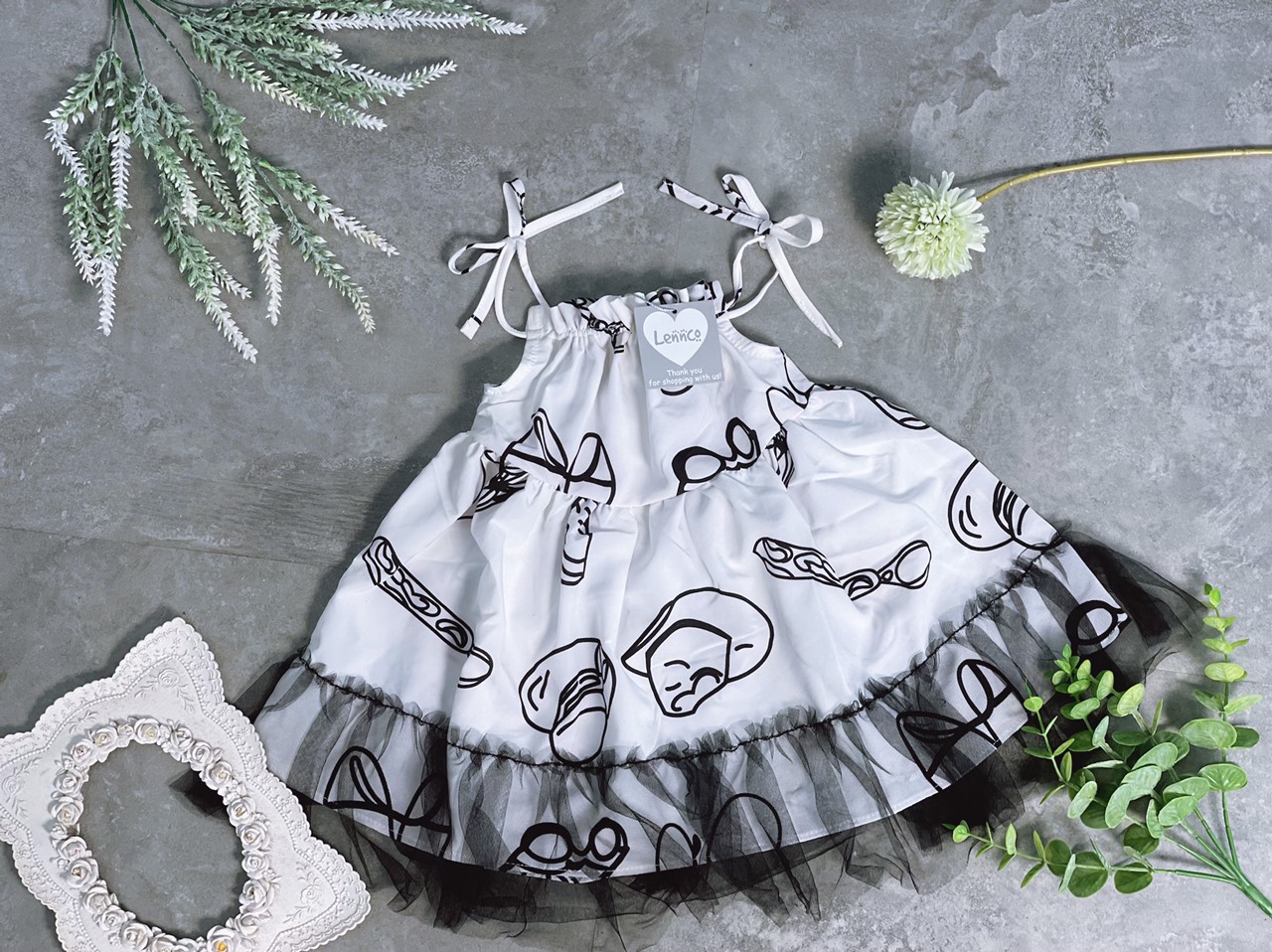 Váy yếm lụa đuôi cá tutu Lennco