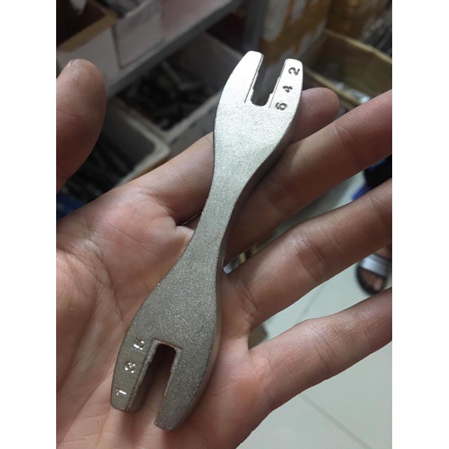 Dụng Cụ Tăng Vành Thép Thái Lan