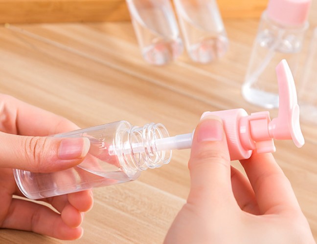 Bộ Chiết Mỹ Phẩm Du Lịch 5 Món - Hàng Chính Hãng (Giao màu ngẫu nhiên)