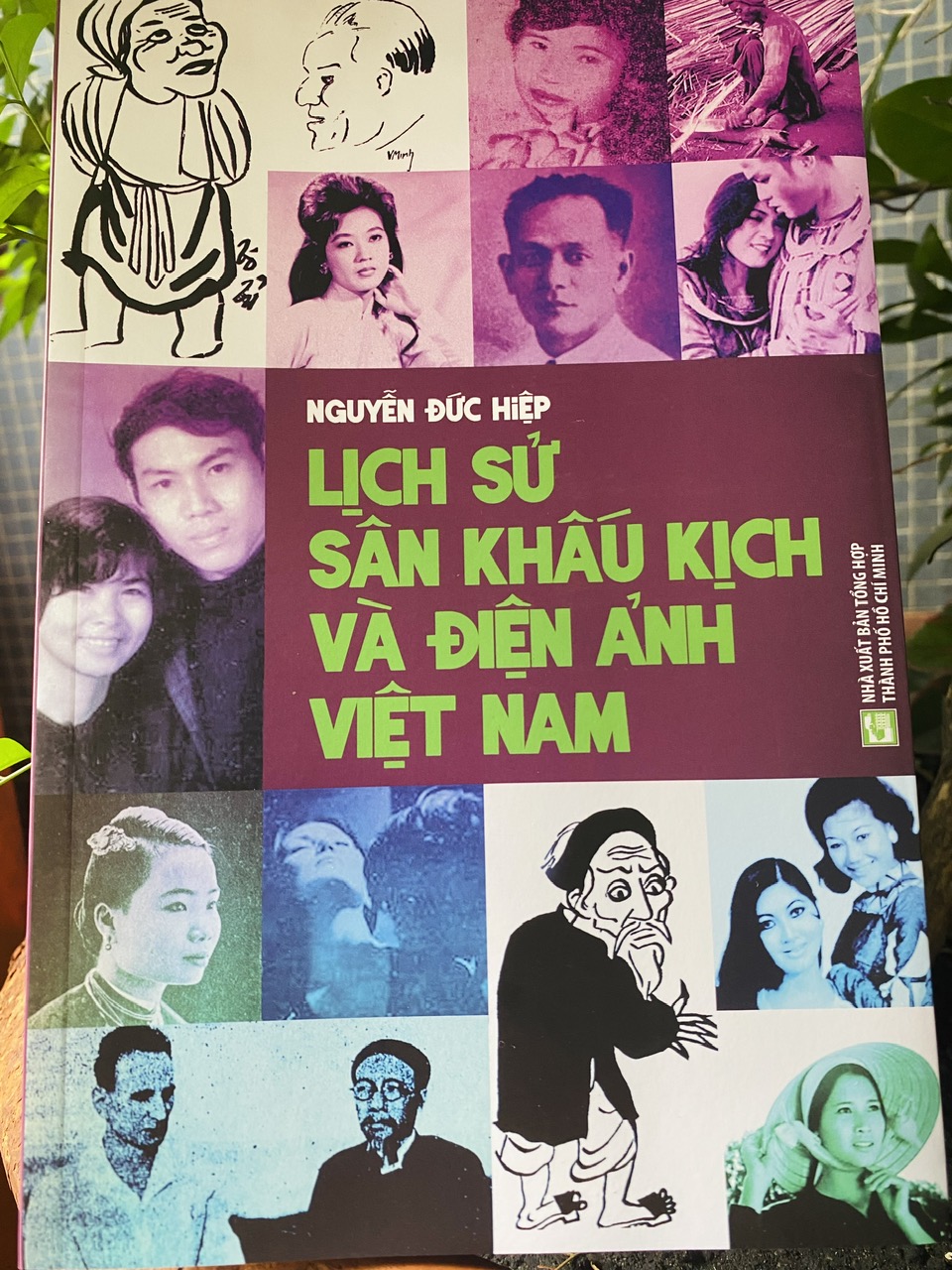 Lịch sử sân khấu kịch và điện anh Việt Nam (Nguyễn Đức Hiệp)