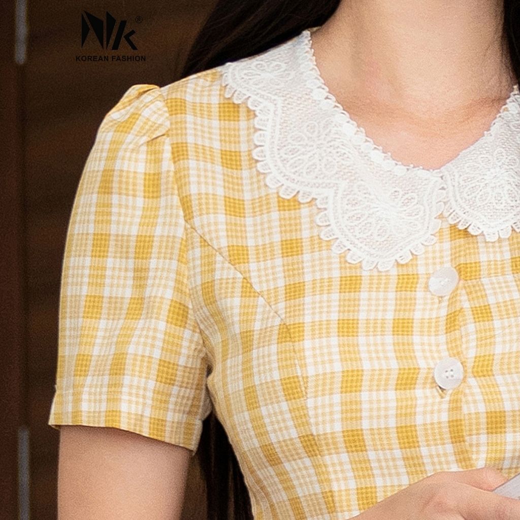 Set Kẻ Phối Ren Và Chân Váy Ly Hộp NK Fashion Thiết Kế Thanh Lịch, Sang Trọng, Chất Liệu Vải Nhập Khẩu Hàn Mềm Mại, Thoáng Mát NKBD2202006