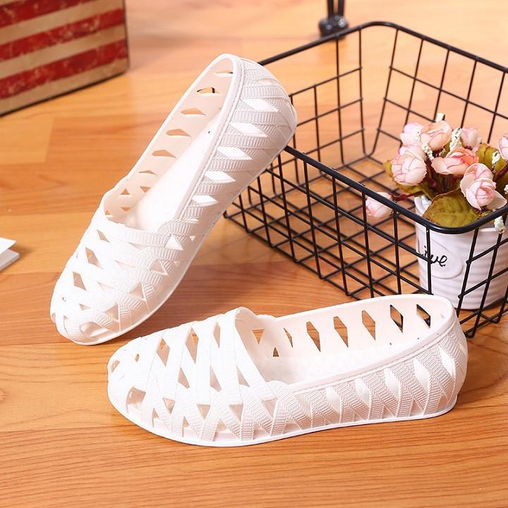 Giày nữ nhiều màu đi mưa, đi biển siêu bền