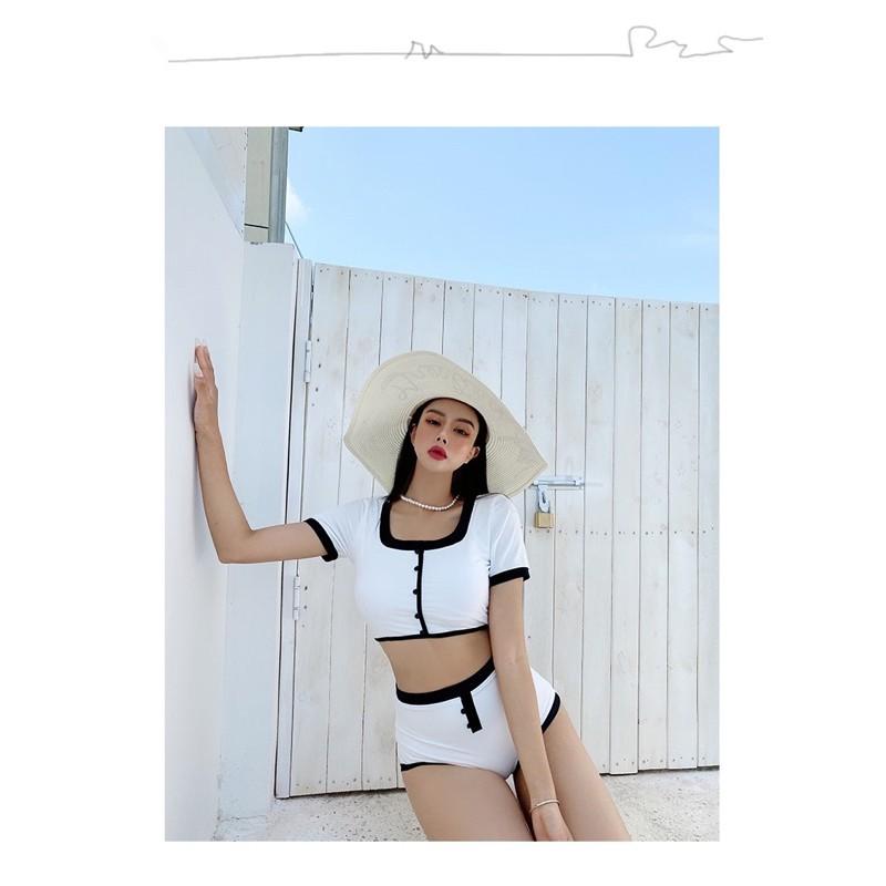 Bikini 2 mảnh uzzlang hàn quốc 2021 trắng viền đen cộc tay