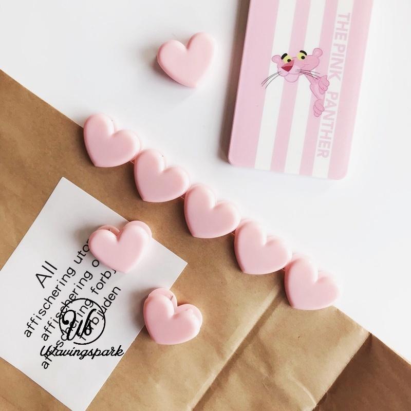 1 Kẹp Giấy Hình Trái Tim Màu Hồng Phong Cách Hàn Quốc