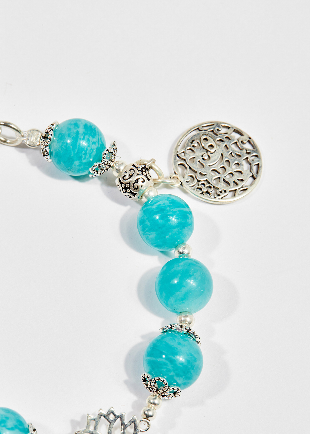 Vòng tay phong thủy nữ đá amazonite phối charm mệnh thủy , mộc - Ngọc Quý Gemstones