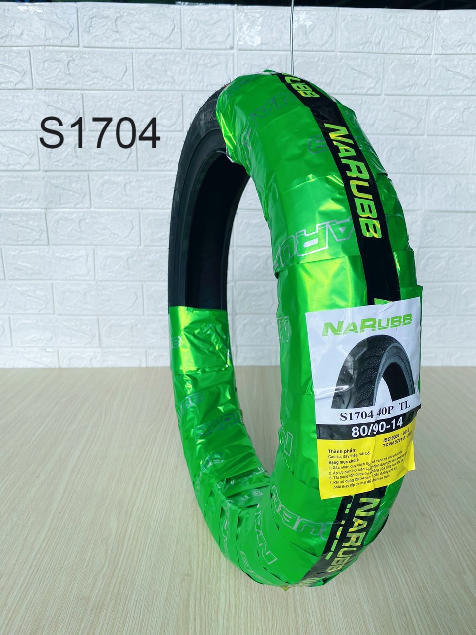 [HÀNG BAO ĐẸP]Vỏ trước xe AIR BLADE, VISION, VARIO, CLICK 8090-14 S1704 4PR 40P TL hiệu NARUBB không sử dụng ruột