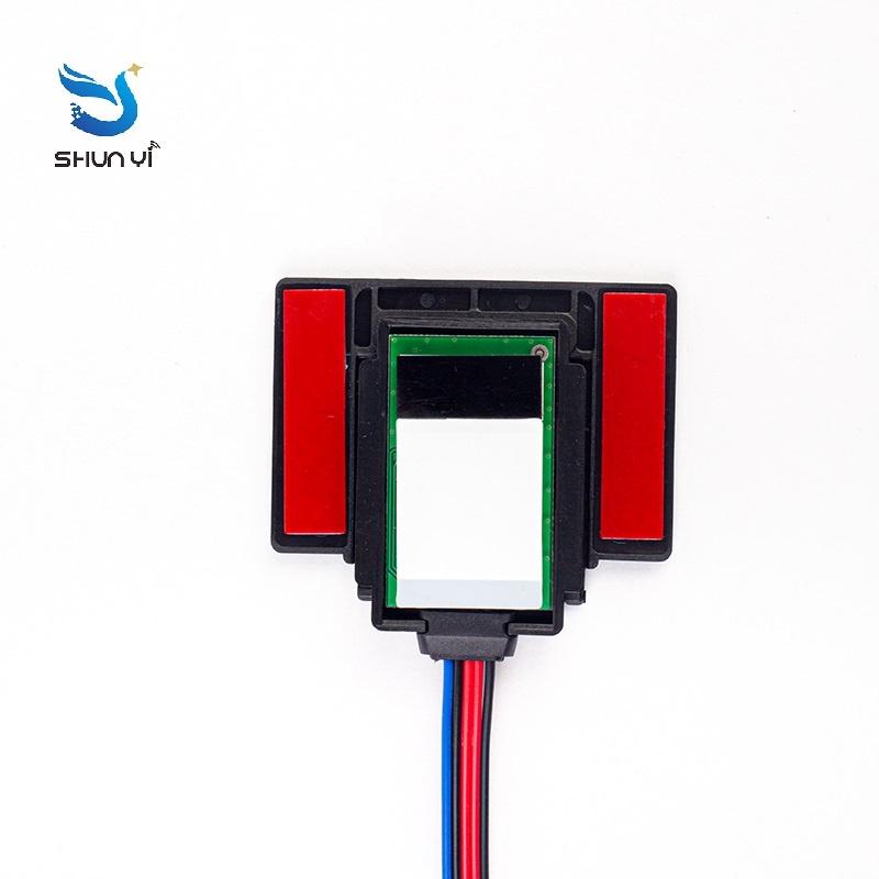 Công tắc cảm ứng gương đèn led dùng cảm ứng và quét tay