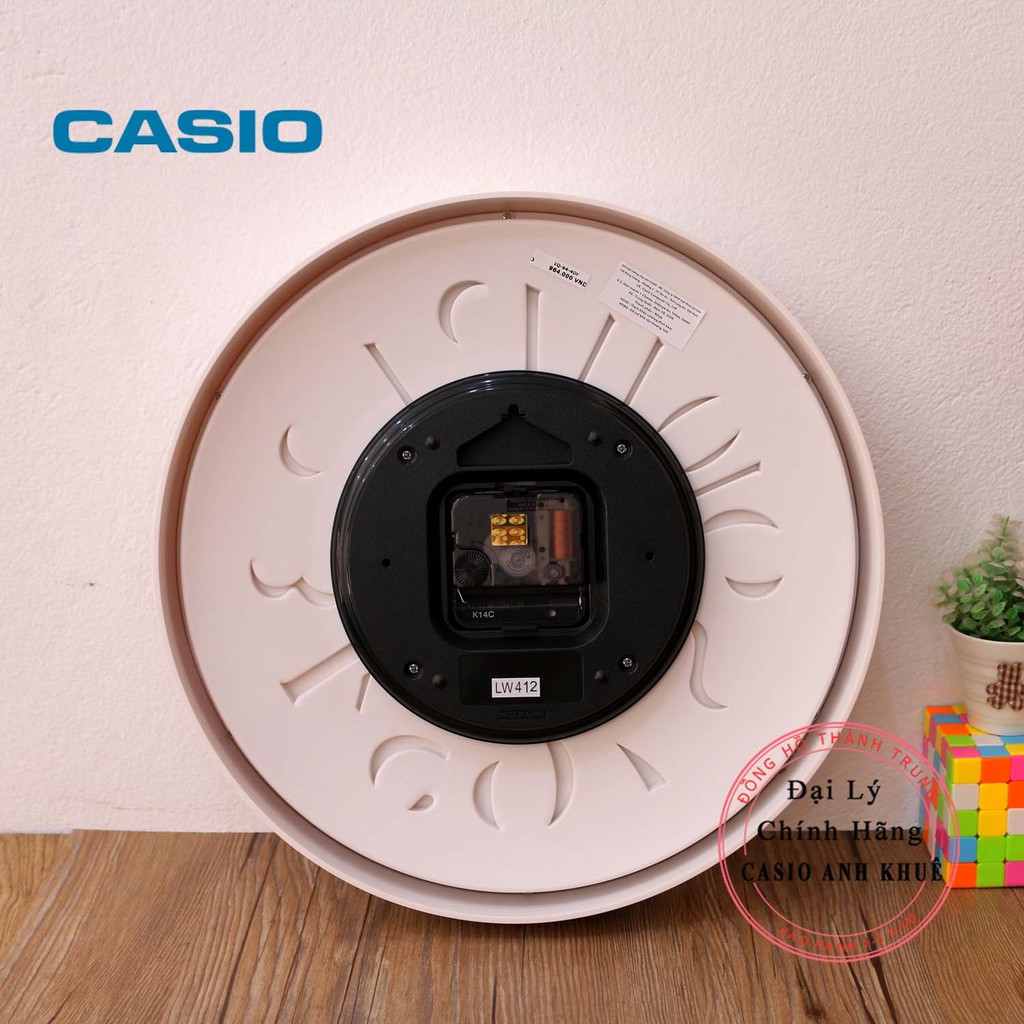 Đồng Hồ Treo Tường Phong Cách Hiện Đại Casio IQ-64-4DF Màu Trắng ( Đường Kính 30.5 cm)